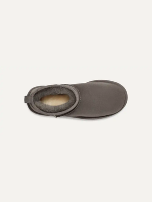 Classic Ultra Mini Women's Boots – Black 9.5 | Lastorai