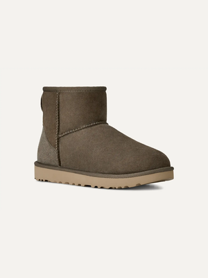 Classic Mini II Women's Sheepskin Boots – Dark Indigo 3 | Lastorai