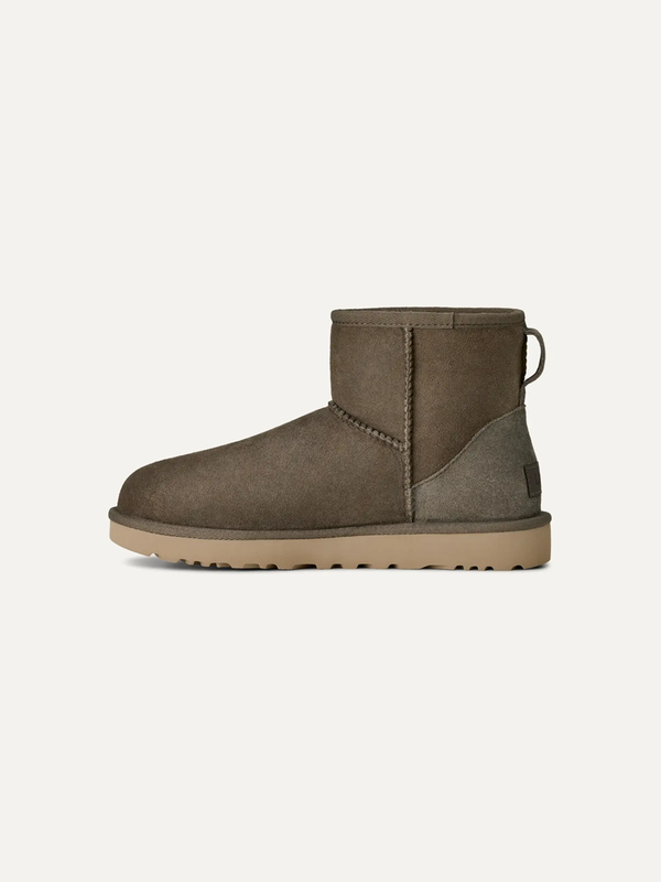 Classic Mini II Women's Sheepskin Boots – Dark Indigo 3.5 | Lastorai