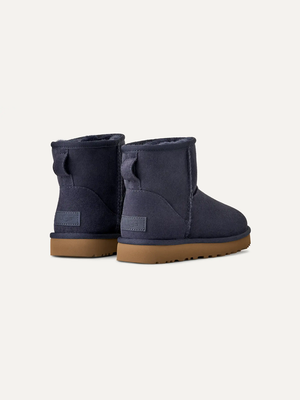 Classic Mini II Women's Sheepskin Boots – Black 3.5 | Lastorai