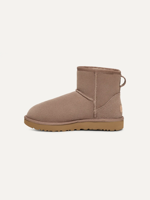 Classic Mini II Women's Sheepskin Boots – Black 7.5 | Lastorai