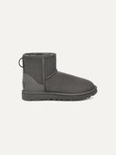 Classic Mini II Women's Sheepskin Boots – Caribou 6 | Lastorai