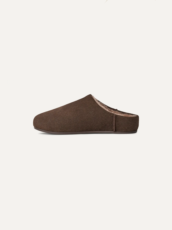Elea Women's Suede Slip-On Shoes – Black 8 | Lastorai
