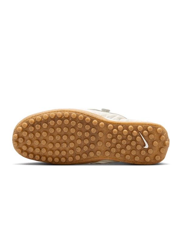 Moon Shoe – University Red 6 | Lastorai
