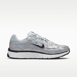 Nike P6000 – Metallic Summit White 6.5 | Lastorai