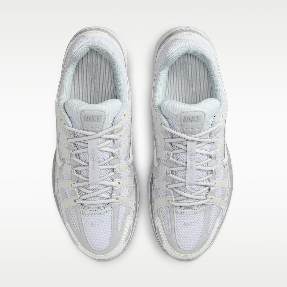Nike P6000 – Metallic Summit White 2.5 | Lastorai