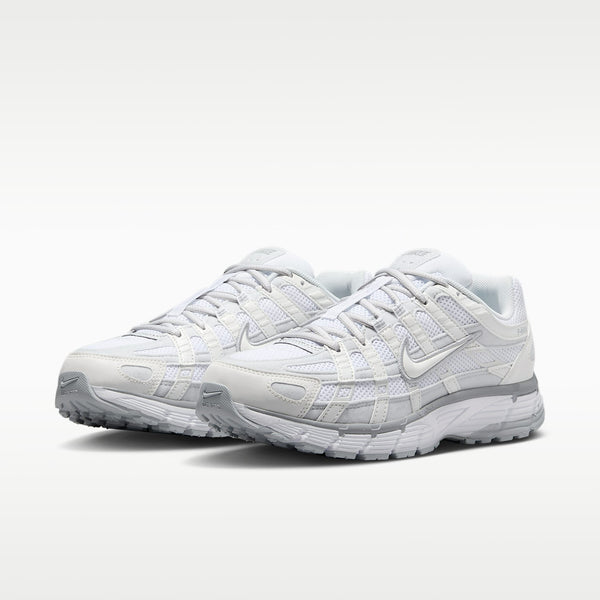 Nike P6000 – Metallic Summit White 3.5 | Lastorai